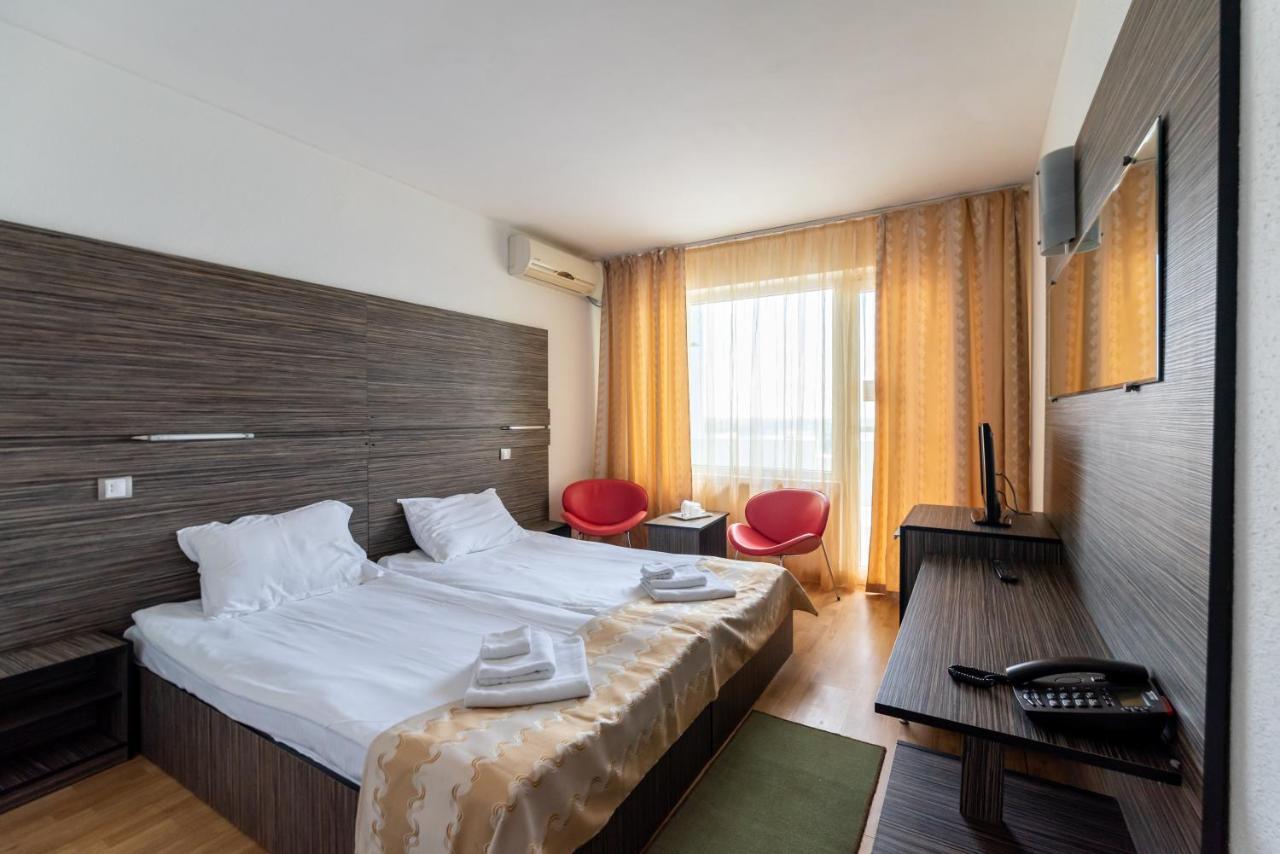 Hotel Capitol Jupiter Zewnętrze zdjęcie