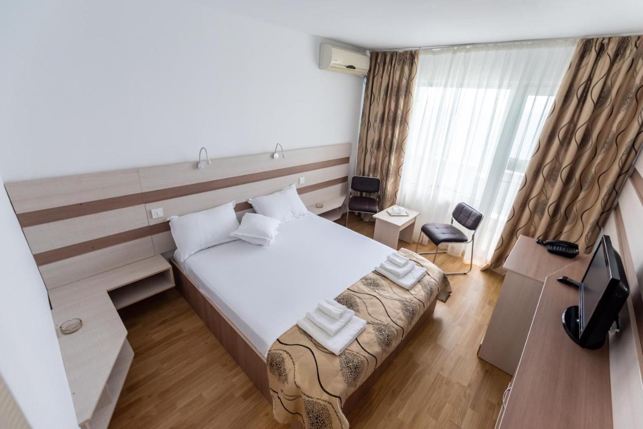 Hotel Capitol Jupiter Zewnętrze zdjęcie