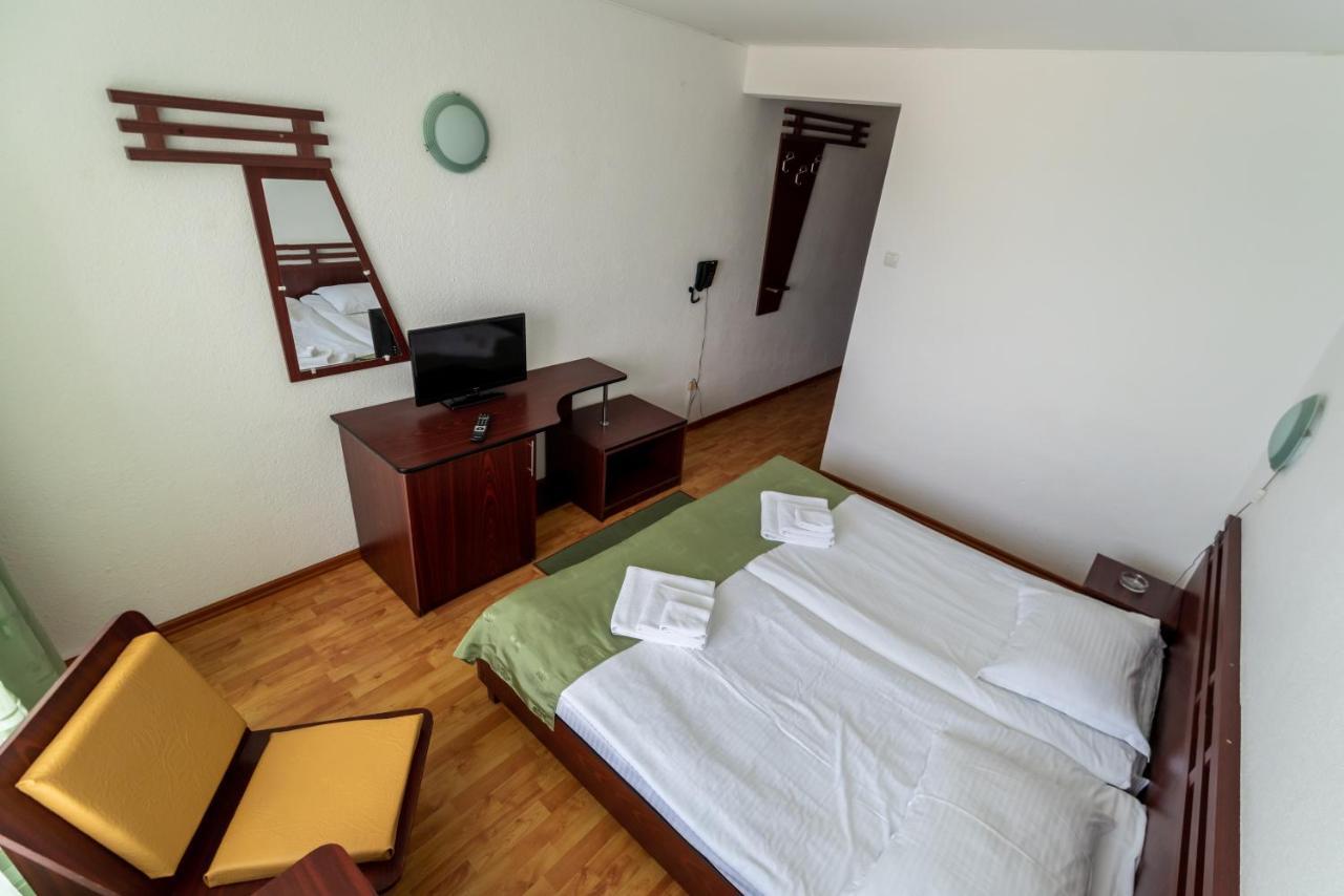 Hotel Capitol Jupiter Zewnętrze zdjęcie