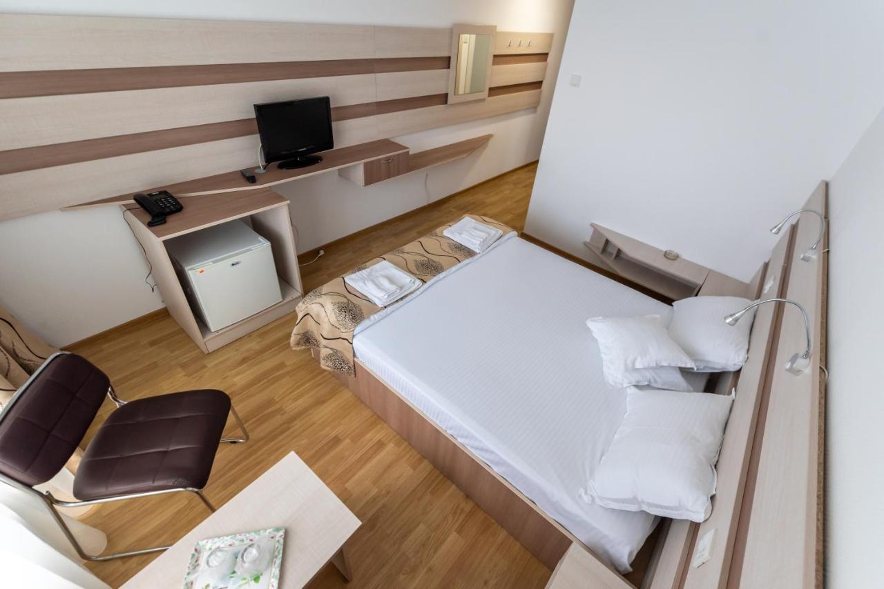 Hotel Capitol Jupiter Zewnętrze zdjęcie