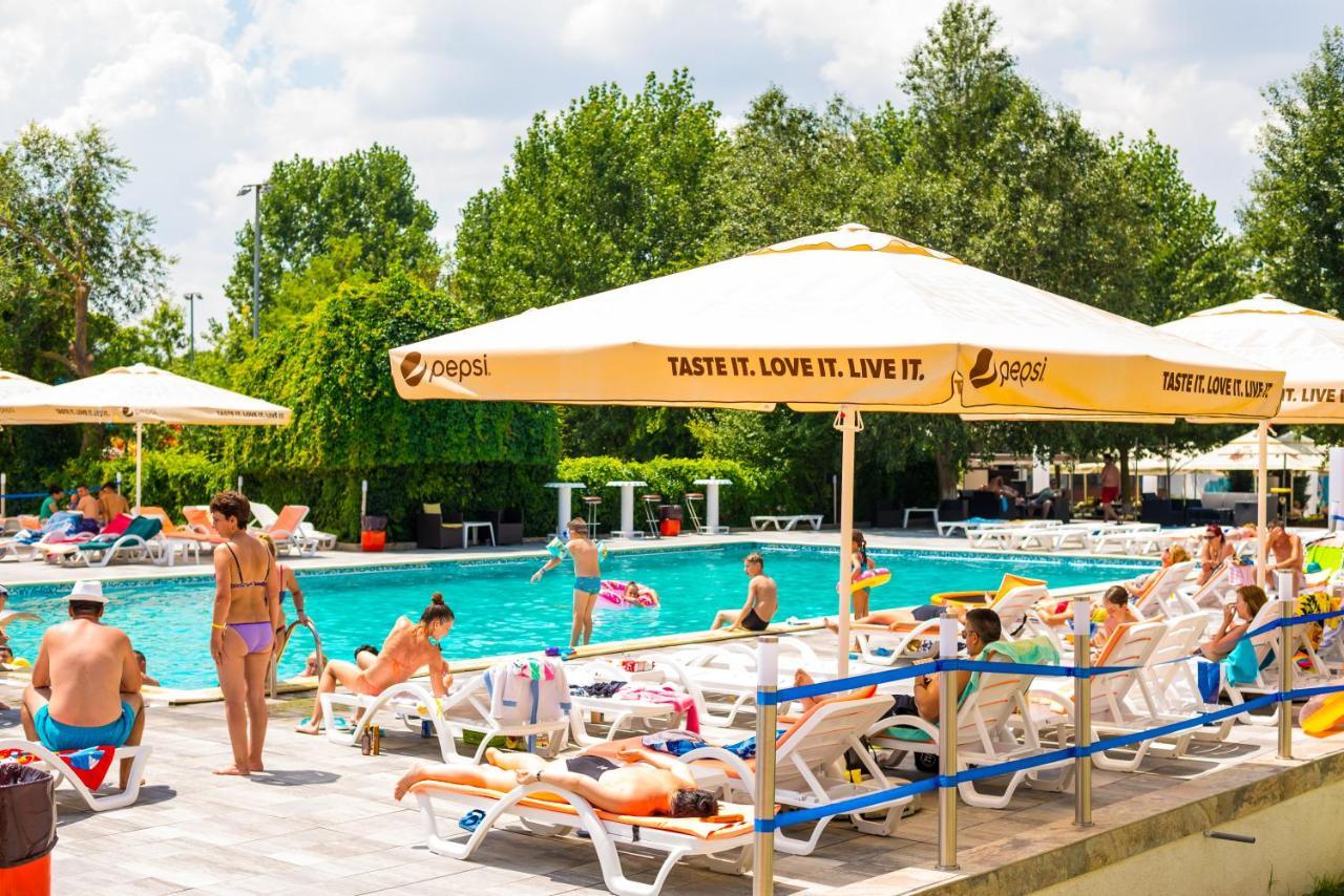 Hotel Capitol Jupiter Zewnętrze zdjęcie