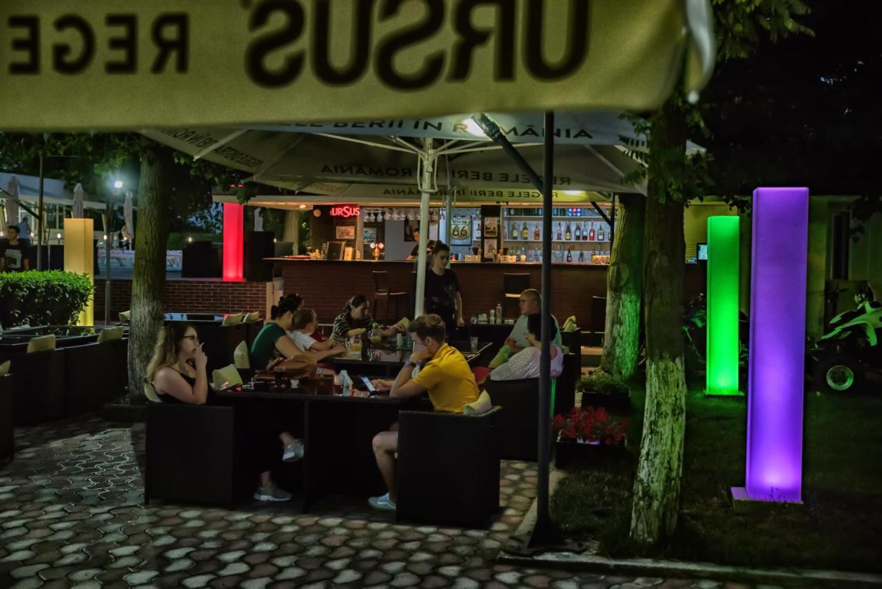Hotel Capitol Jupiter Zewnętrze zdjęcie
